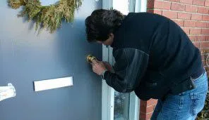 Golden Locksmith Services Glen Ellyn, IL 630-475-7286 Golden Locksmith Services Glen Ellyn, IL 630-475-7286 - 14-Eviction-Locksmith