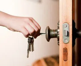 Golden Locksmith Services Glen Ellyn, IL 630-475-7286 - 4-Locksmith-Service